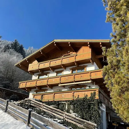 Haus Pfister 公寓 卡顿巴赫