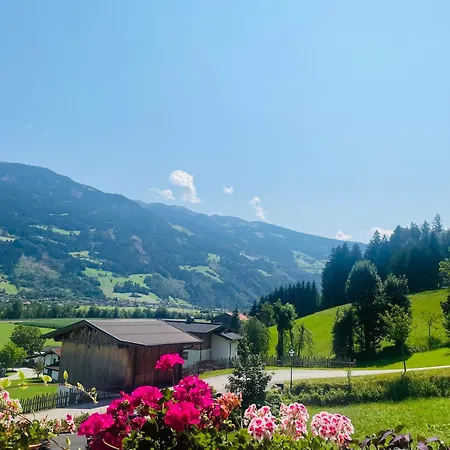 Haus Pfister 卡顿巴赫