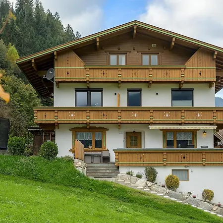 Haus Pfister * 卡顿巴赫