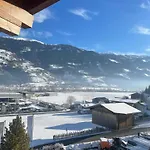 Haus Pfister شقة